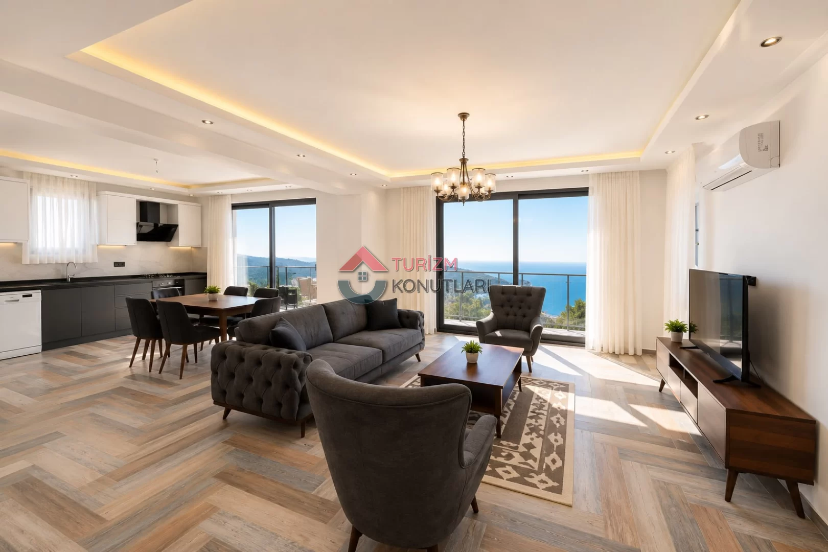 Fethiye Faralya'da Deniz Manzaralı Müstakil Havuzlu Villa