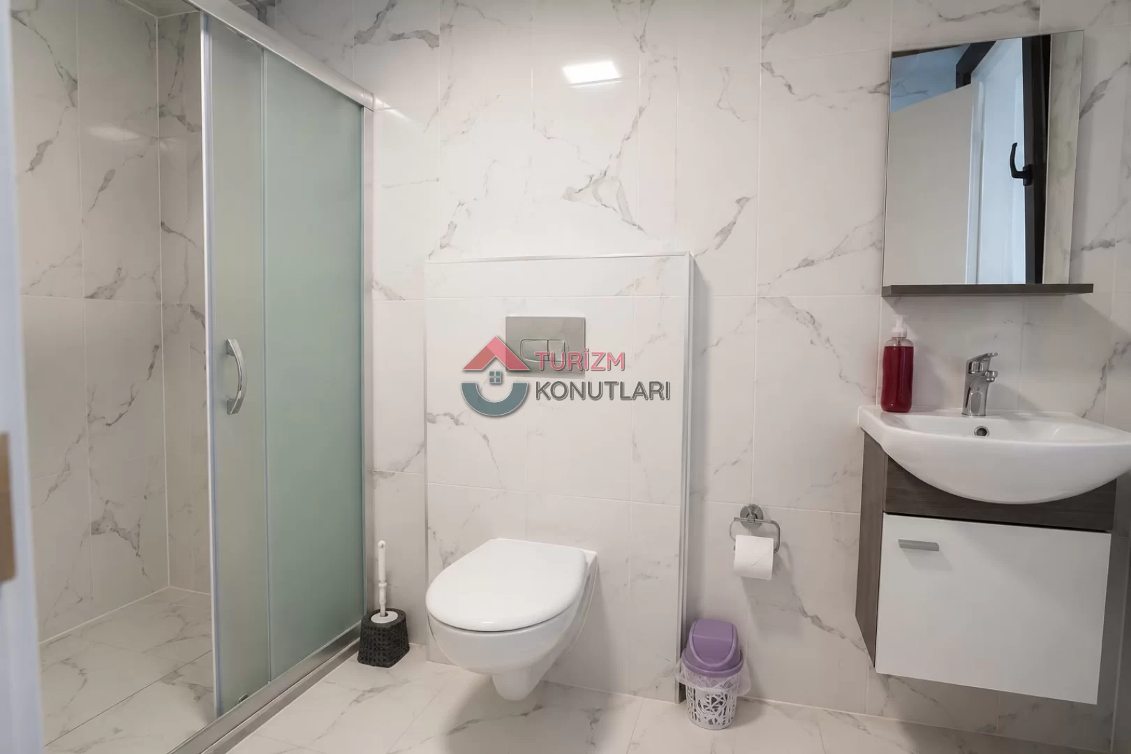 Akkaya'da Günlük Haftalık Kiralık Deniz Manzaralı Apart Dairesi
